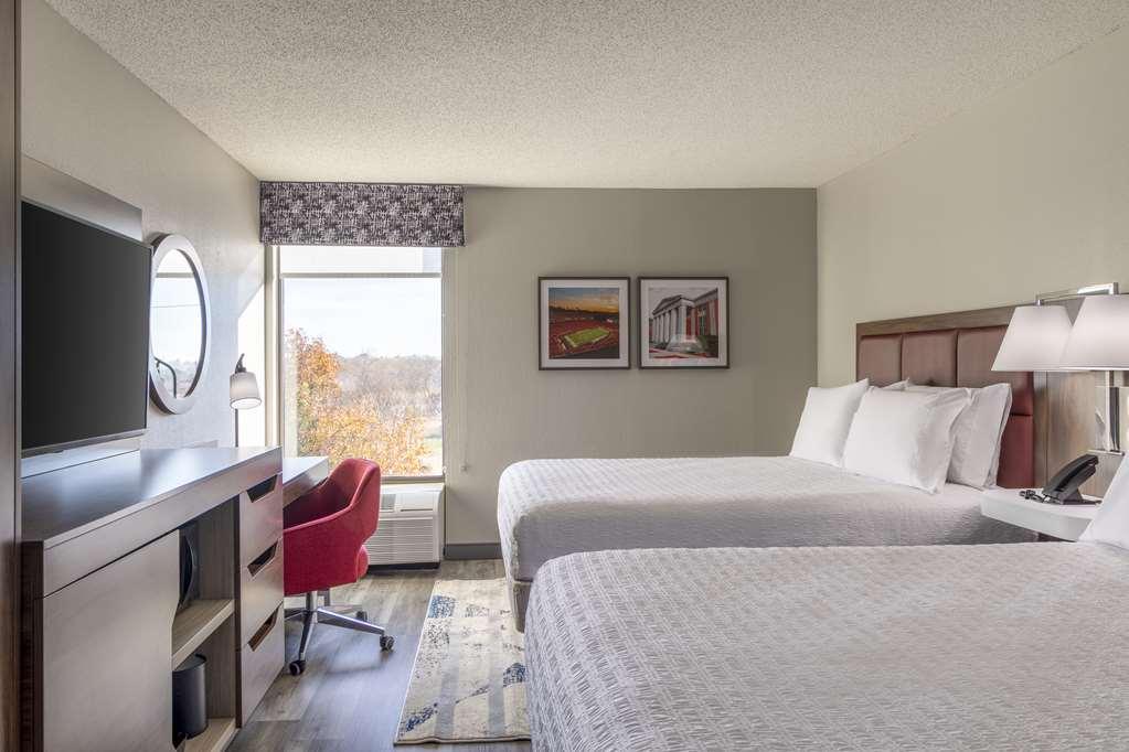 Hampton Inn Athens Room photo