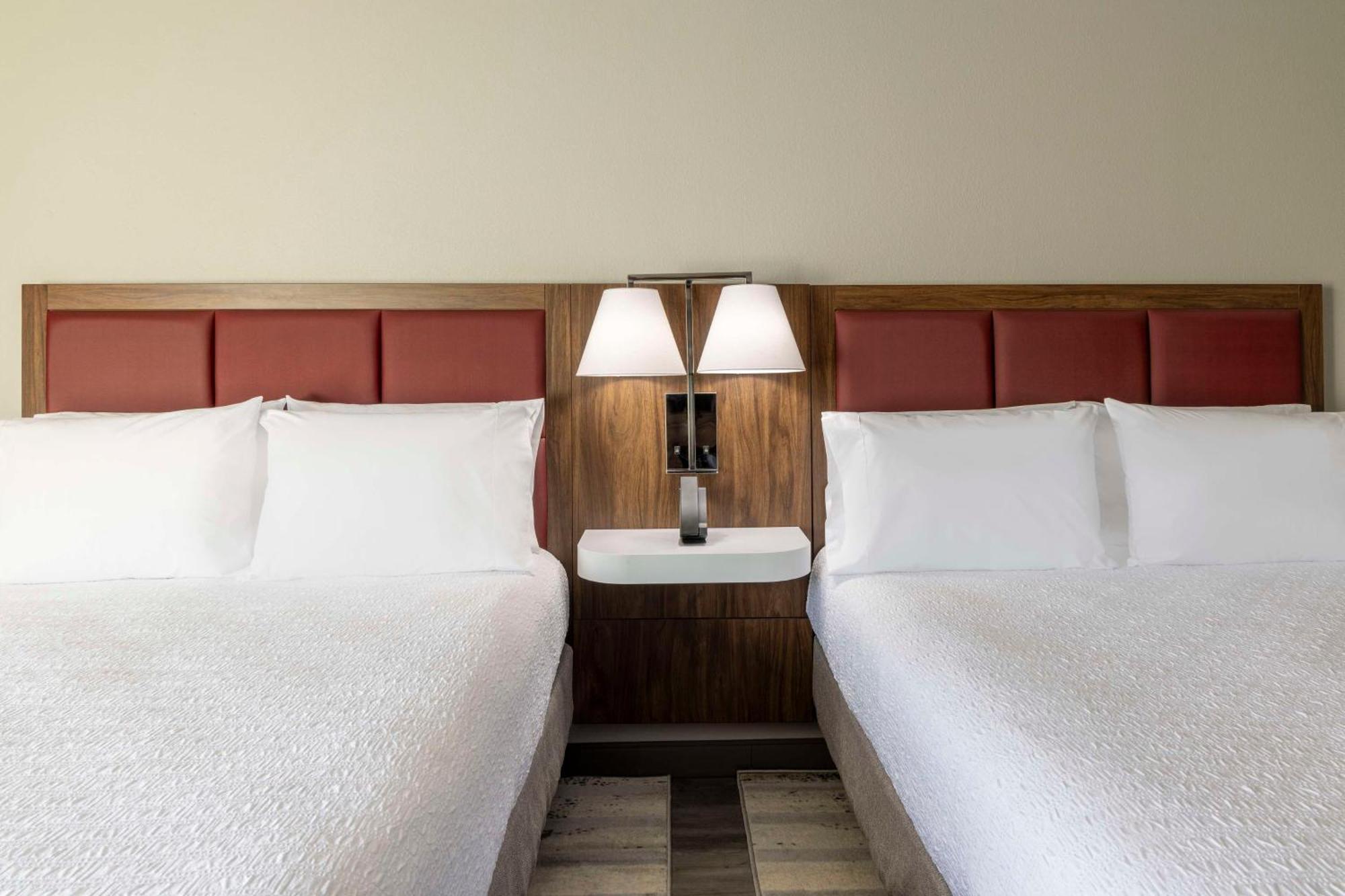 Hampton Inn Athens Exterior photo